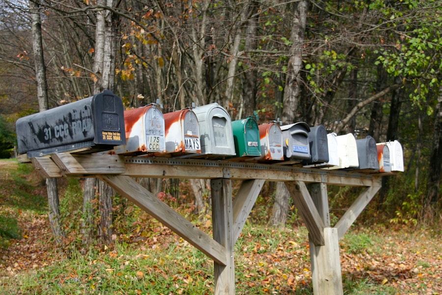 Photo "how many different email companies are there"
