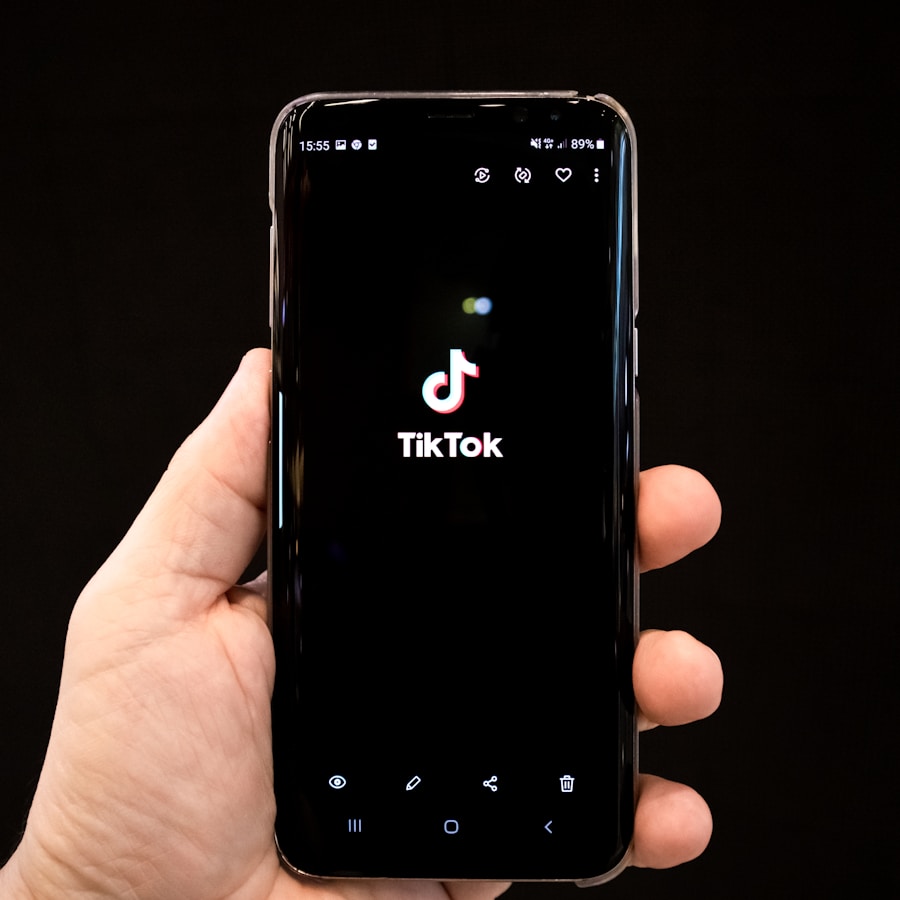 Photo "How to Become a UGC Creator on TikTok: A Complete Guide"